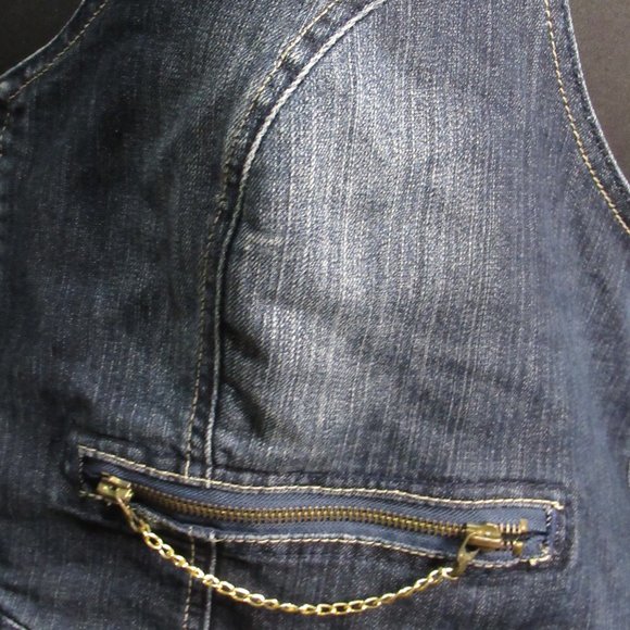 Denim Halter Vest with Cutouts - Picture 8 of 9